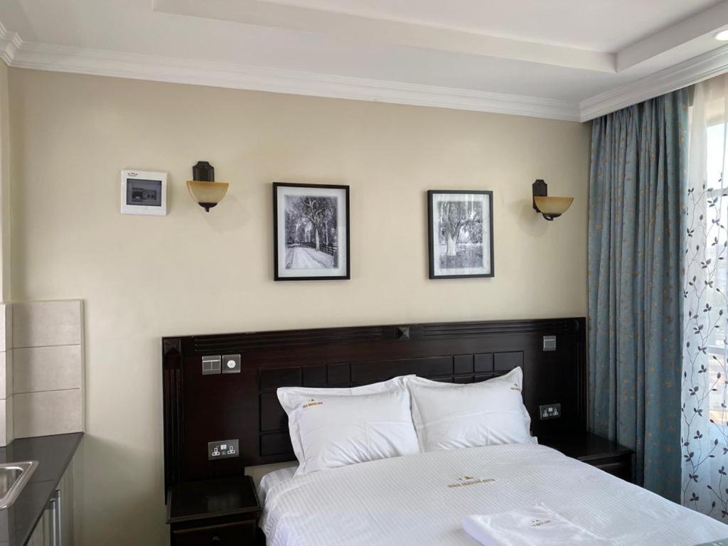 Hemak Suites Nairobi Exteriör bild