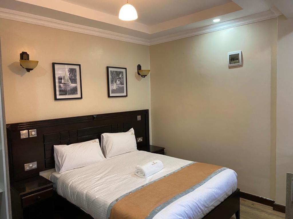 Hemak Suites Nairobi Exteriör bild