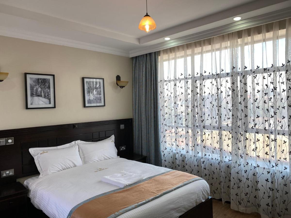 Hemak Suites Nairobi Exteriör bild