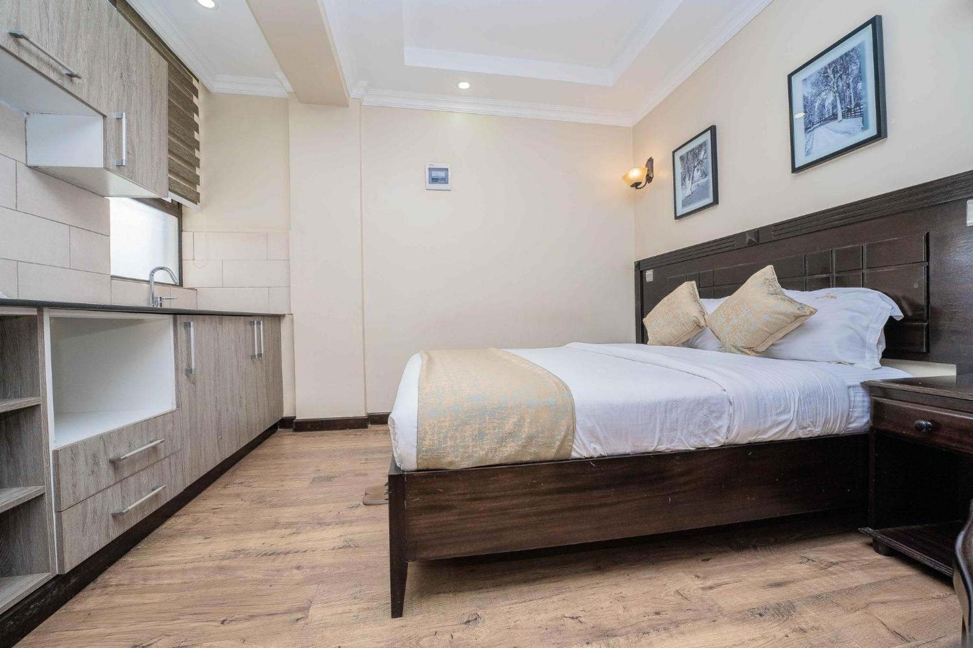 Hemak Suites Nairobi Exteriör bild