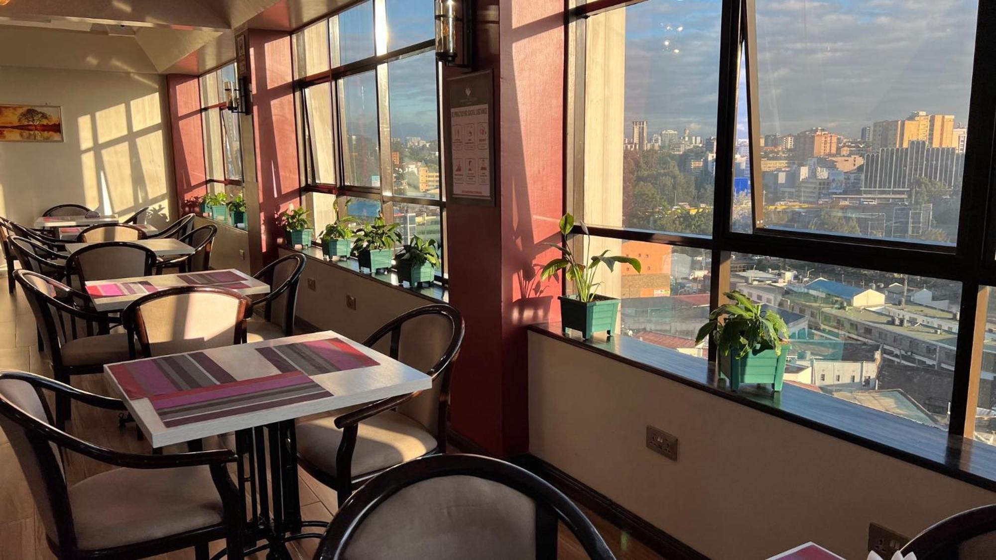 Hemak Suites Nairobi Exteriör bild